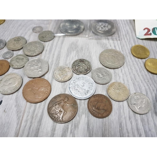 74 - COLLECTION OF FOREIGN COINS AND NOTES INCLUDES OLD TURKISH LIRA, 2 1965 WINSTON CHURCHILL COMMEMORAT... 