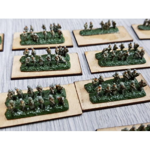 87 - US CIVIL ARMY GREY LEAD FIGURES INCLUDES 88 CAVALRY AND 151 FOOT