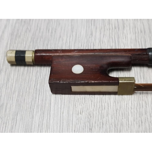 94 - ANTIQUE VIOLIN BOW, NICE QUALITY, WITH MOTHER OF PEARL INLAY, IN ROSEWOOD, POSSIBLY GERMAN