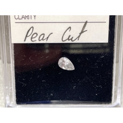 61 - NATURAL DIAMOND PEAR CUT 0.37CT