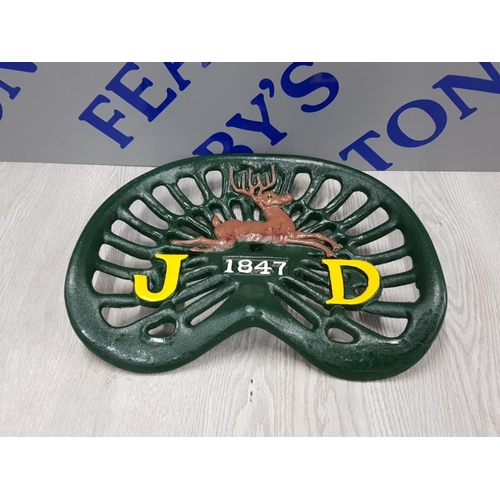 311 - CAST METAL JOHN DEERE 1847 TRACTOR SEAT