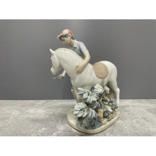 25 - LLADRO 1460 BOY AND HIS PONY