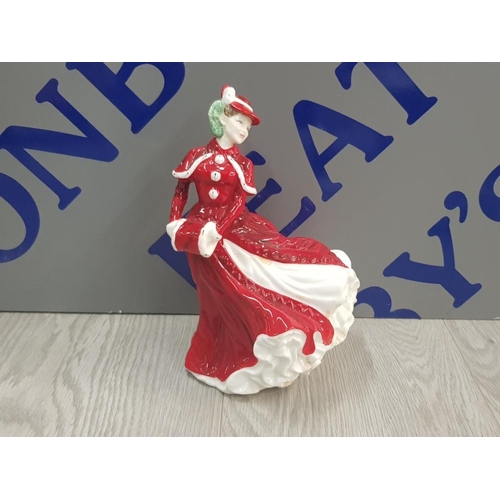 15 - ROYAL DOULTON 2003 CLASSICS CHRISTMAS DAY FIGURINE HN4552