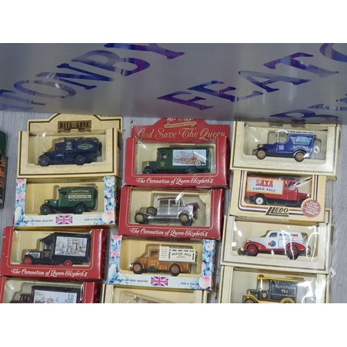 195 - COLLECTION OF DIECAST VEHICLES INCLUDES CORGI TOYS, HOT WHEELS, DAYS GONE AND LLEDO ALL IN ORIGINAL ... 