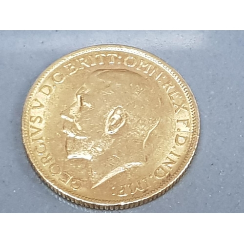 2 - 22CT GOLD 1912 GEORGE V FULL SOVEREIGN COIN