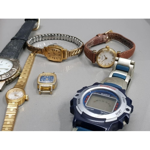 232 - 2 GENTS WATCHES TOGETHER WITH 6 LADIES WATCHES