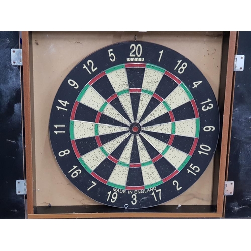 78 - MIXED ITEMS INCLUDING WINMAU DART BOARD, A VINTAGE ROTA SLAM, DONAY INTERNATIONAL EXTREME 2 PIECE GO... 