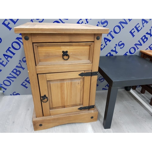 81 - MEXICAN PINE 1 DRAW OVER 1 DOOR UNIT, SMALL BLACK TABLE AND NEST OF 3 TABLES