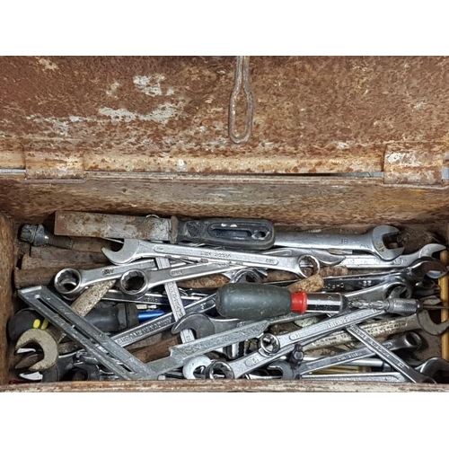 85 - COLLECTION OF VINTAGE TOOLS INCLUDES SPANNERS,  HAMMERS, JOINERS PLANE WITH METAL TOOLBOX