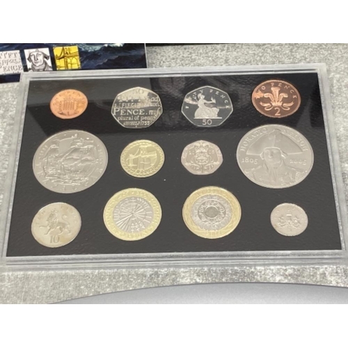 173 - COINS ROYAL MINT YEARLY PROOF SETS 2000 DELUX 2004 AND 2005 COINS IN ORIGINAL PACKAGING