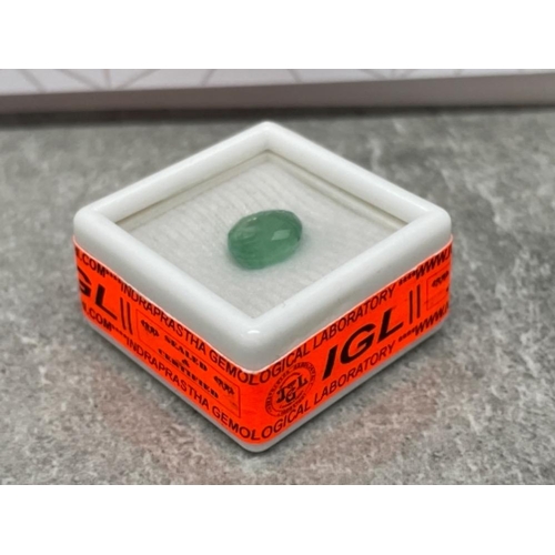 192 - NATURAL EMERALD STONE 2.23CTS IGL CERTIFIED