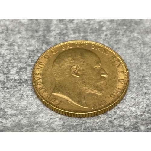 237 - 22CT GOLD 1904 FULL SOVEREIGN COIN