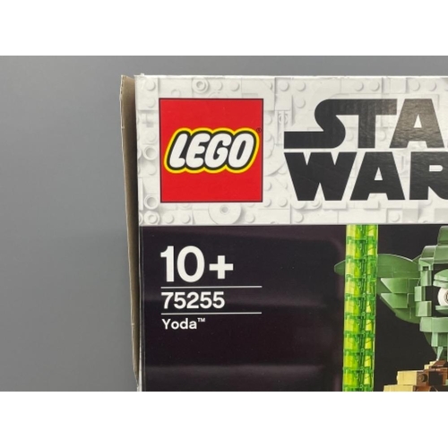 282 - LEGO STAR WARS 75255 YODA