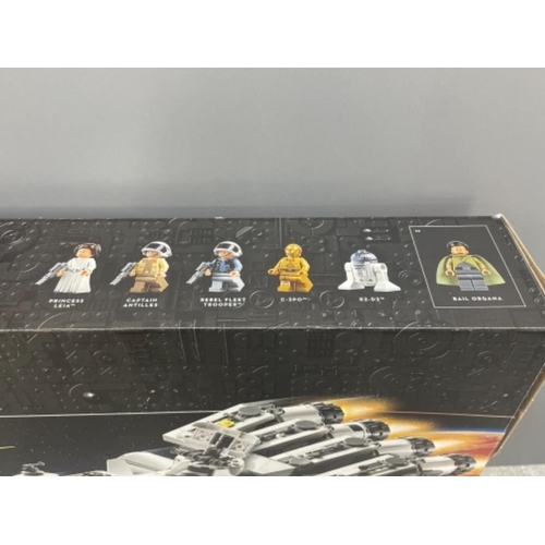 285 - LEGO STAR WARS 75244 TANTIVE IV COMPLETE IN ORIGINAL BOX