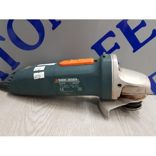 100 - BLACK AND DECKER 680 WATT ANGLE GRINDER