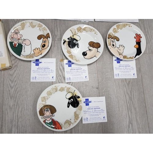 112 - COLLECTION OF WALLACE AND GROMIT COLLECTORS PLATES SPECIAL EDITION WITH CERTIFICATES,  FRIDGE MAGNET... 