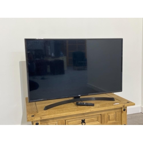 141 - LG 42 INCH TV WITH REMOTE