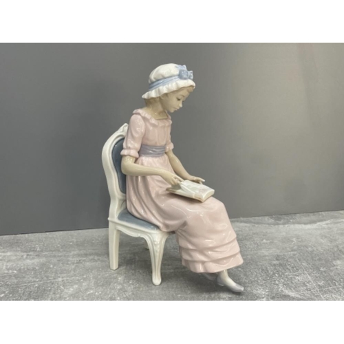 3 - LLADRO 5084 MY POEMS