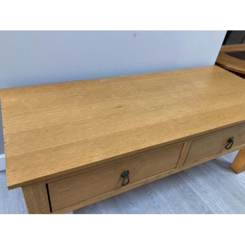 39 - OAK 2 DRAWER COFFEE TABLE