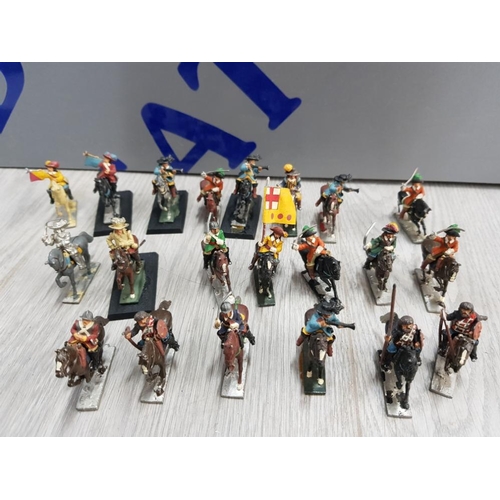 72 - COLLECTION OF ENGLISH  CIVIL WAR MINIATURE METAL FIGURES OF HORSES AND RIDERS