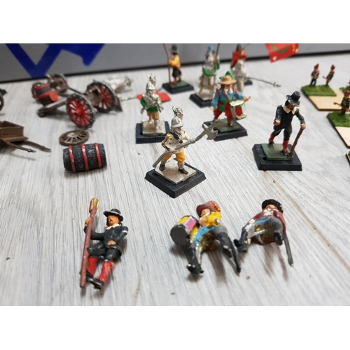 73 - COLLECTION OF METAL MINIATURE FIGURES INCLUDING ENGLISH CIVIL WAR AND SOME FRENCH GENERALS ON HORSEB... 