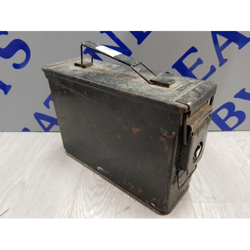 80 - 1967 AMMUNITION CASE H82 MK1