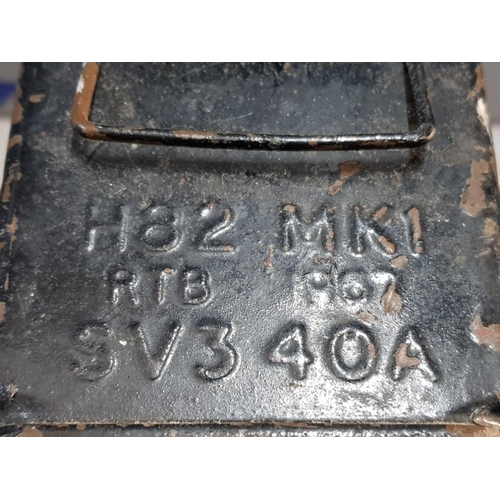 80 - 1967 AMMUNITION CASE H82 MK1