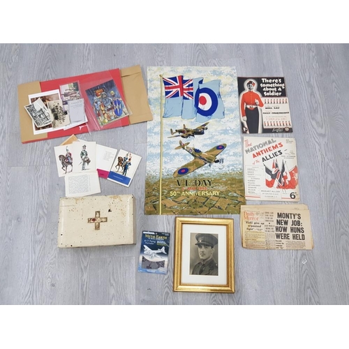 88 - INTERESTING LOT OF MILITARY MEMORABILIA INCLUDING FRAMED PRINT OF A OFFICER, POLISH POSTCARDS WITH K... 