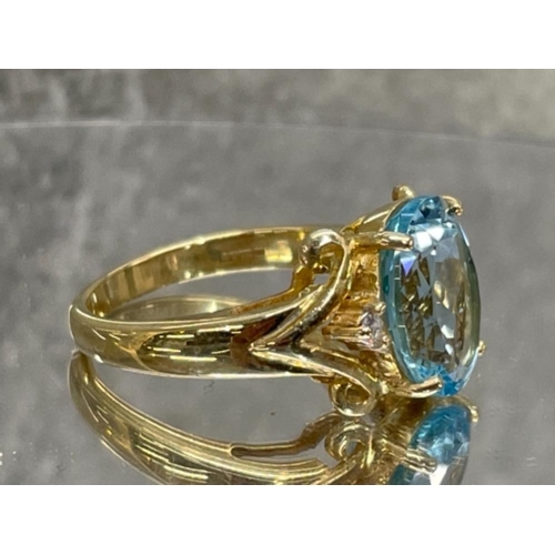 310 - BLUE STONE WITH DIAMONDS RING 9CT GOLD SIZE M1/2