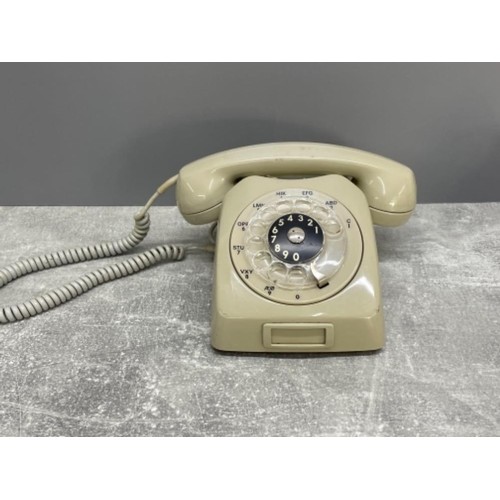 322 - VINTAGE BAKERLITE TELEPHONE