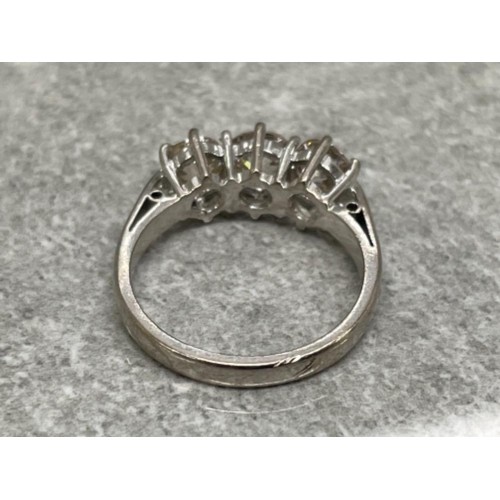 333 - 18CT WHITE GOLD 3 STONE DIAMOND RING APPROX 1.85CT 5.3G SIZE O1/2