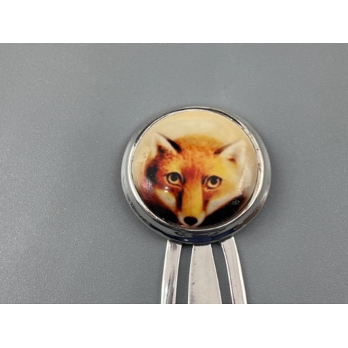 13 - Silver bookmark with enamel fox image 5.8g