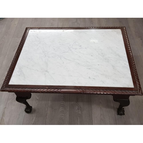 386 - Mahogany framed marble top coffee table with claw and ball feet, 91x70cm H40