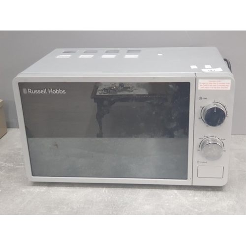 393 - Russell Hobbs 700W microwave oven