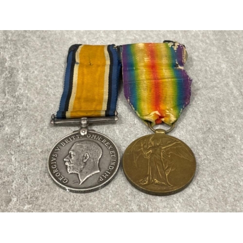162 - Medals WWI pair of silver medal and Victory medal awarded to 98811 Pte F.E. Webley R.A.M.C
