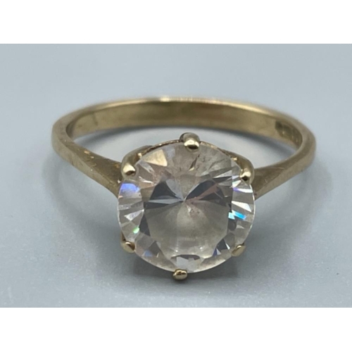 32 - Ladies 9ct gold CZ solitaire ring. 2.9g size O1/2