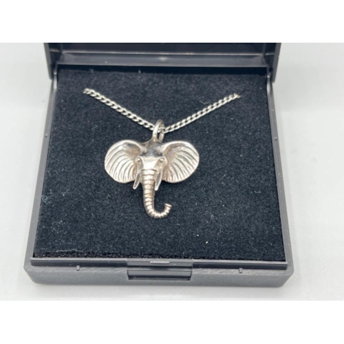 14 - Silver 925 elephant pendant with chain and elephant ring