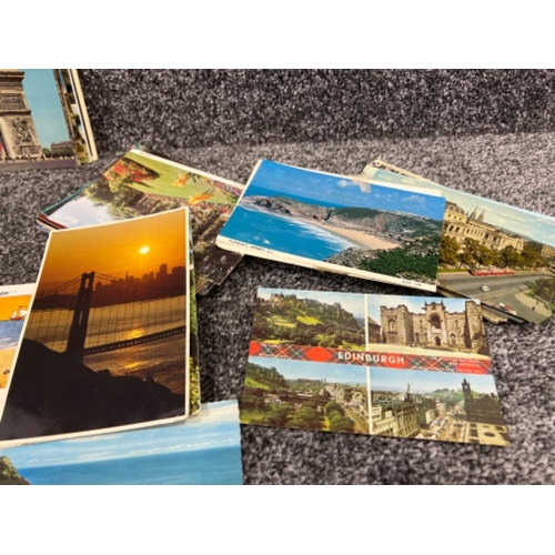 32 - 70+ mixed postcards