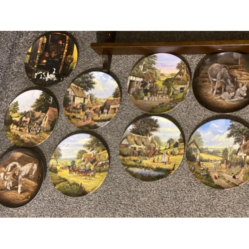 65 - Total of 14 collectors plates makers include west German Kaiser, Royal Doulton & limited edition Dav... 