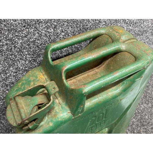 180 - Vintage metal 20L Jerry can in green