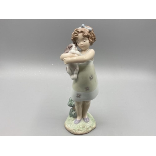 188 - Lladro Utopia Learning to Care in original box