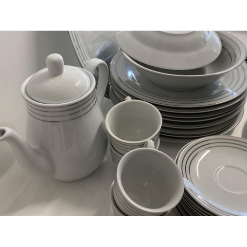 348 - 40 pieces of Italian Royal Collection dinnerware in white