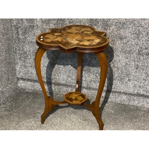 407 - Carved mahogany occasional table - leaf design