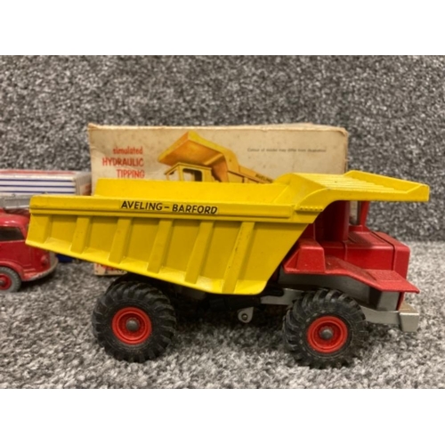 110 - Dinky Toys Aveling Barford ‘Centaur’ Dump Truck no 924, and Fire Engine no 955