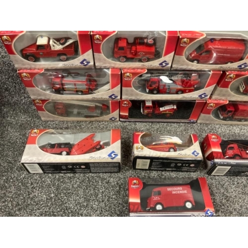 113 - Solido die cast vehicles to include fire engines x14 all boxed