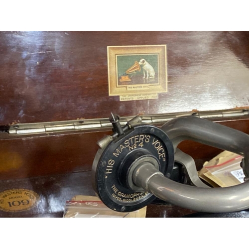 347 - Mahogany 1920s HMV No 4 “His Masters Voice” Wind Up Tabletop Gramophone, in good working condition