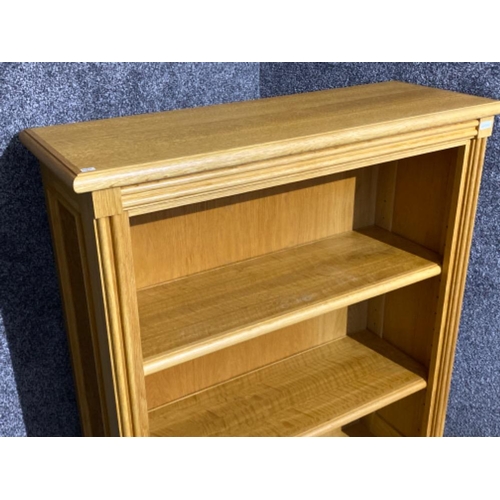 649 - Light oak 3 tier bookcase, 97x35cm, height 122cm