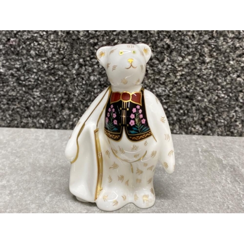 445 - Royal Crown Derby shopping bear - height 9cm