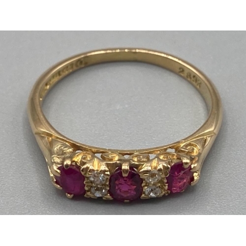 127 - Ladies 18ct yellow gold ruby and diamond ring size O 2.9g gross