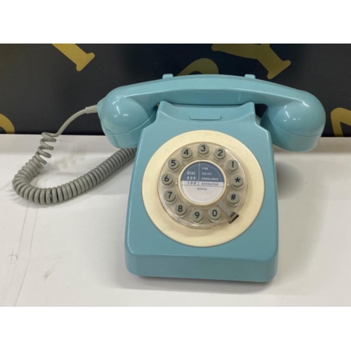 301 - Vintage blue telephone